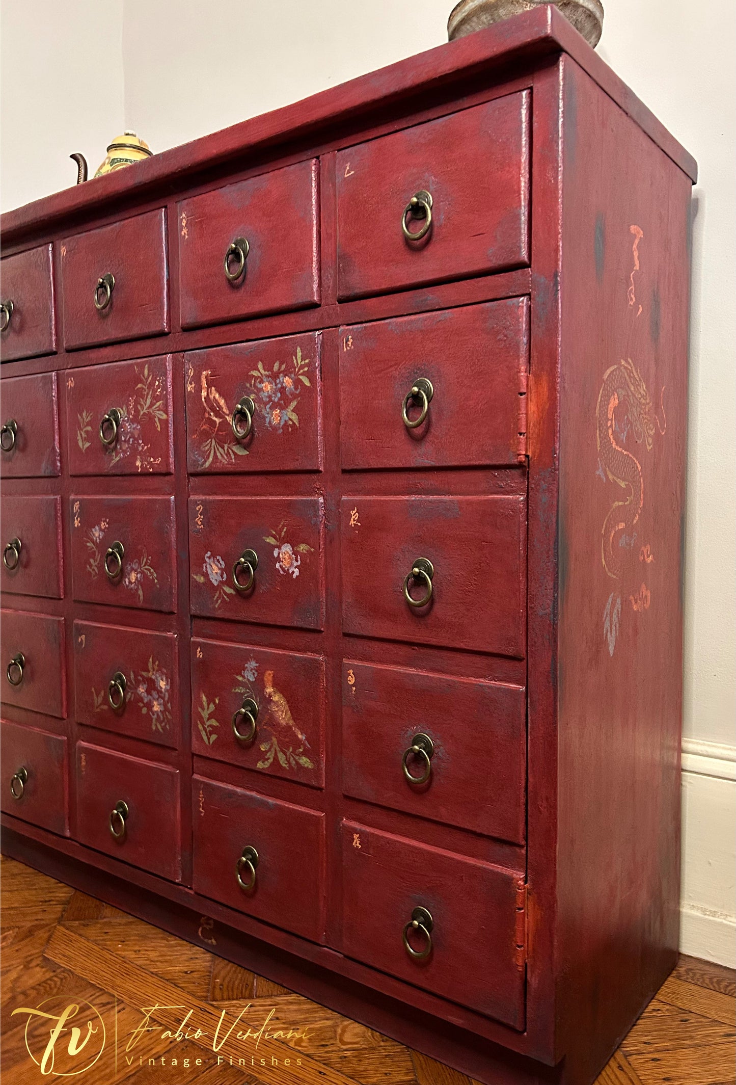 Apothecary Cabinet Imitation - Chinese style - Burgundy and Aubusson Blue, chinoiserie dragon stencils